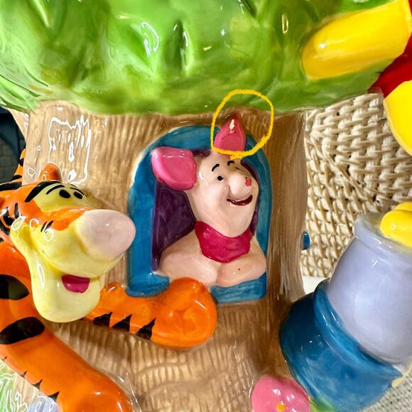 Disney Winnie the Pooh Ceramic Tree House Tea Pot - Picture 7 of 8